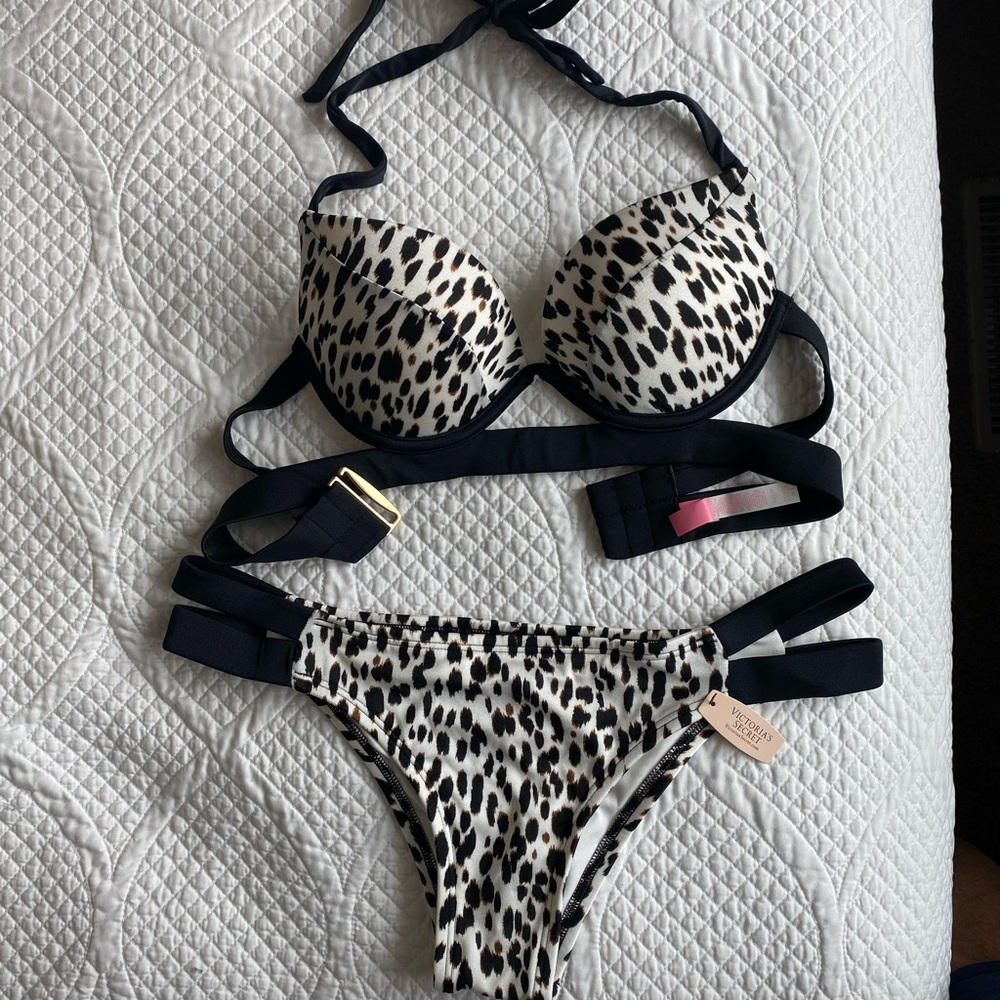 Victoria’s Secret banded cheetah print bikini